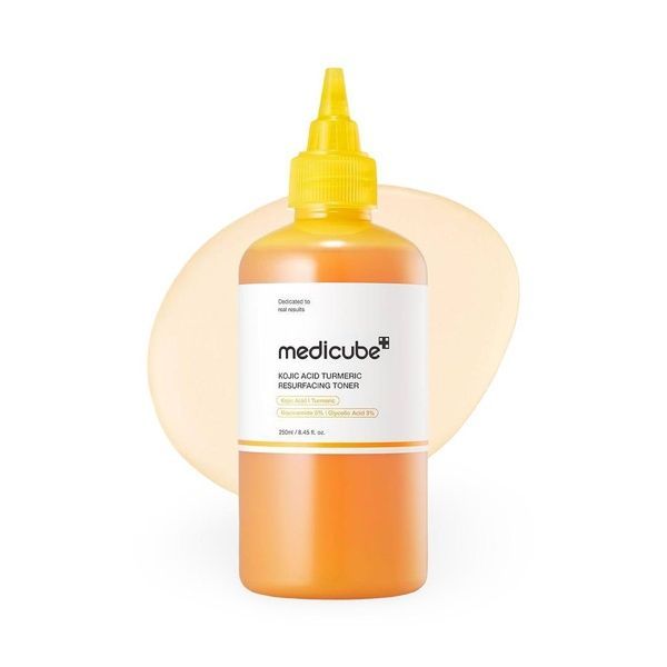 Освітлюючий відлущуючий тонер з койєвою кислотою та куркумою Medicube Kojic Acid Turmeric Resurfacing Toner 250ml фото